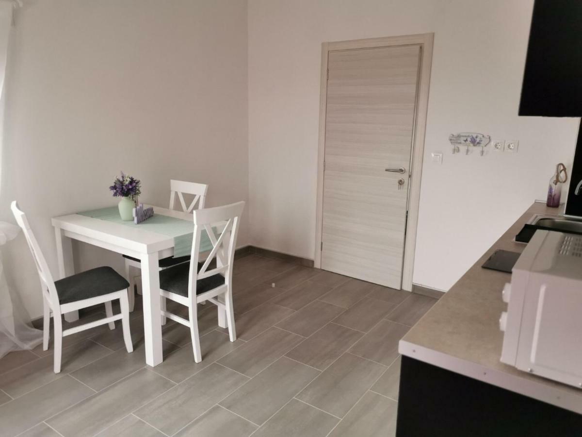 Vila Zdenka Novi Vinodolski Ngoại thất bức ảnh
